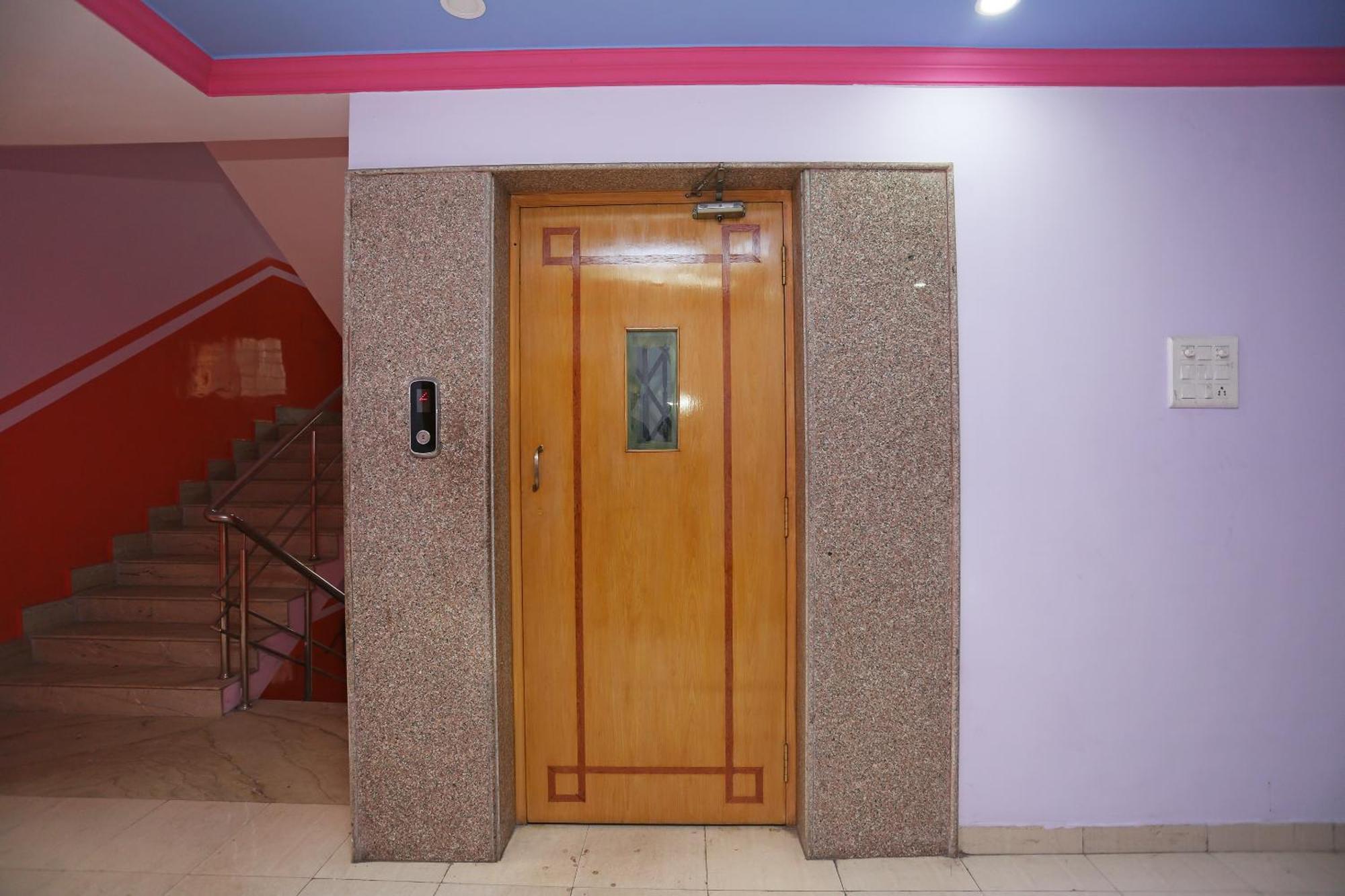 Hotel O Raj Rajeswari Āsansol Екстериор снимка